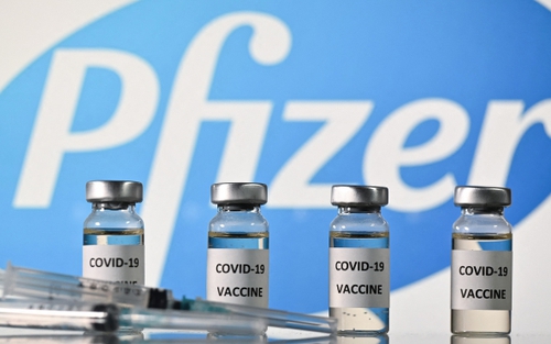 Pfizer triển khai sản xuất đại trà vaccine ngừa biến thể Omicron