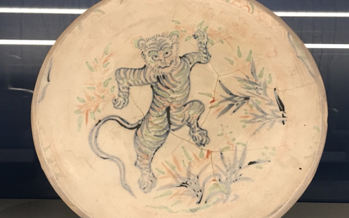 'Hổ' từ trống đồng đến cung đình và dân gian