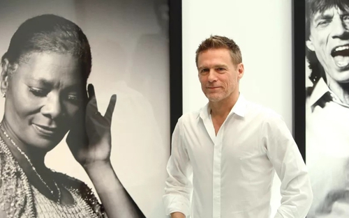 Khi huyền thoại rock Bryan Adams trở thành nhiếp ảnh gia