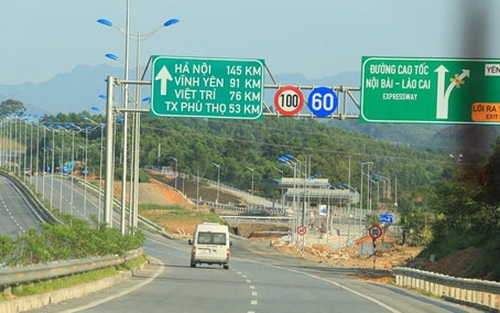 Bắt thêm hai bị can liên quan vụ 'làm luật' tại Trạm thu phí IC14 cao tốc Nội Bài - Lào Cai