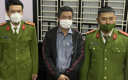 Khởi tố, bắt tạm giam hai bị can thuộc CDC Thừa Thiên - Huế