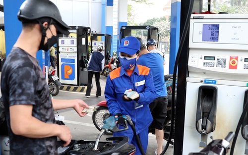 Họp báo Chính phủ thường kỳ tháng 5: Ba biện pháp kiềm chế tăng giá xăng dầu