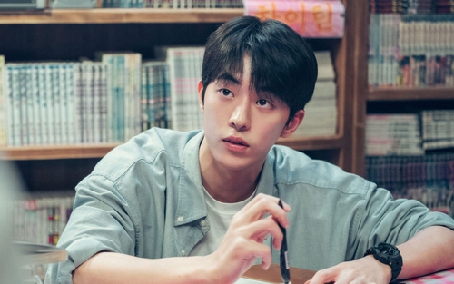 Toàn cảnh vụ bê bối tài tử Nam Joo Hyuk bị tố cáo bạo lực học đường