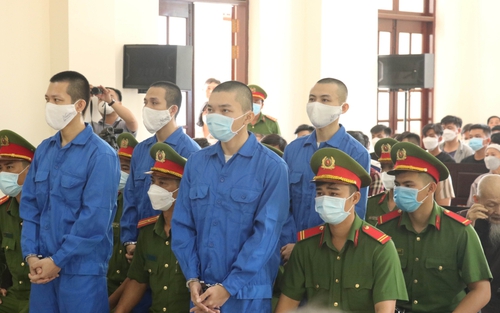 Hoãn phiên tòa xét xử vụ Tịnh thất Bồng Lai
