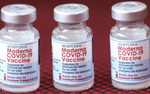 Bộ Y tế thông tin về việc thiếu vaccine phòng Covid-19 Moderna cho trẻ em