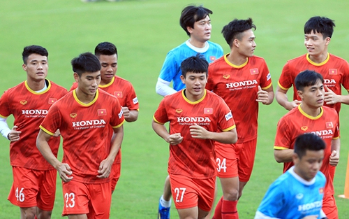 Việt Nam vs Nhật Bản: Trải nghiệm quý giá