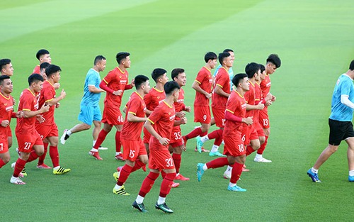 AFF Cup 2021: 'Bắt hình dong' các anh hào