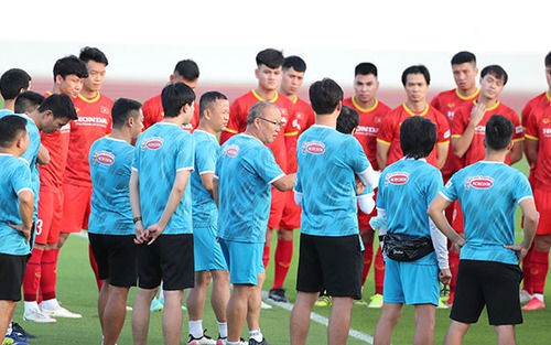 HLV Park Hang Seo 'siết' học trò