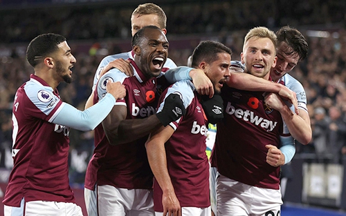 Ngoại hạng Anh: Ngày West Ham, Arsenal lên hương