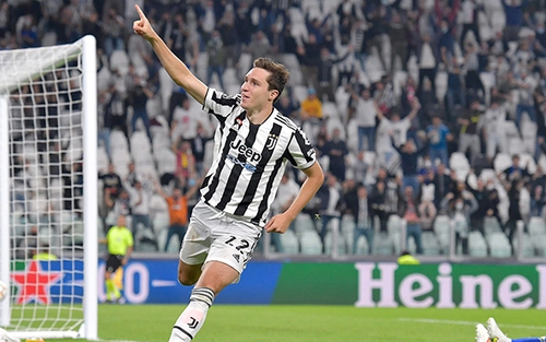 Juventus: Vượt qua cơn bão