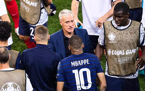 ĐKVĐ World Cup bị loại: Ngày Pháp tự hủy hoại chính mình