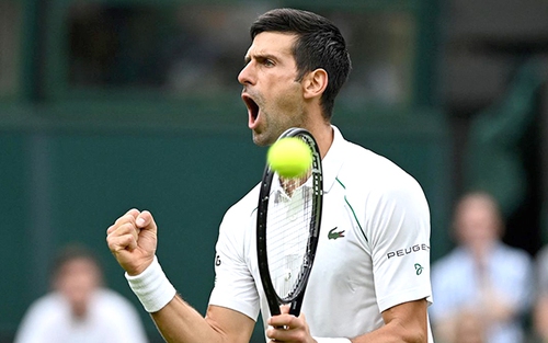 Tennis: Djokovic vào tứ kết, Swiatek rời cuộc chơi Wimbledon 2021