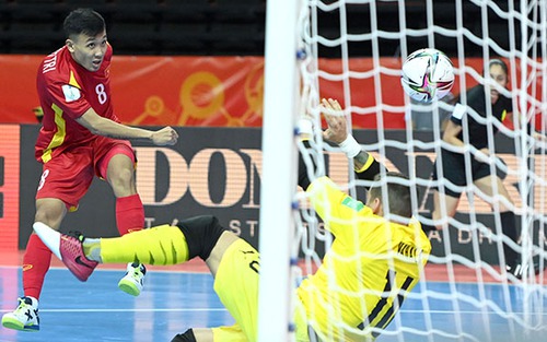 Đội tuyển Việt Nam nên học futsal!