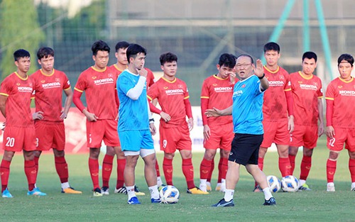 'Thầy trò ông Park cần tham chiếu thành công của futsal'