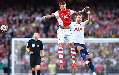 Dư âm derby Bắc London: Arsenal hy vọng, Tottenham khủng hoảng
