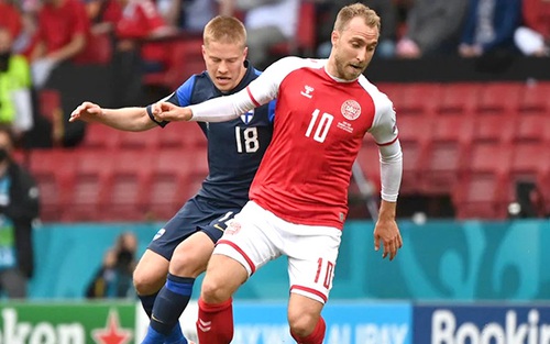 Eriksen dừng tim đột ngột vì đá quá nhiều?