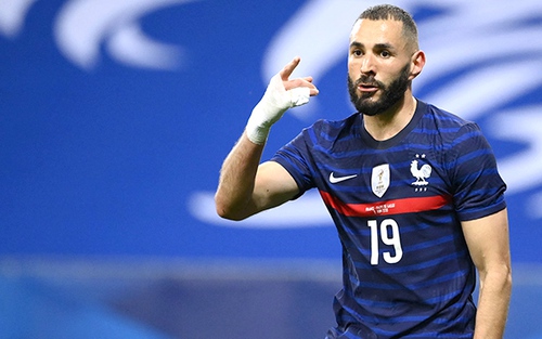 Đội tuyển Pháp: Kante và Benzema sẽ khiến Deschamps đau đầu