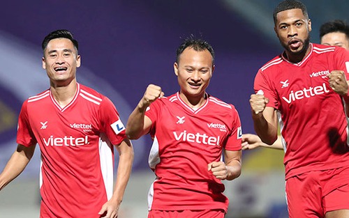 Hà Nội FC thay tướng nhưng chưa thể đổi vận