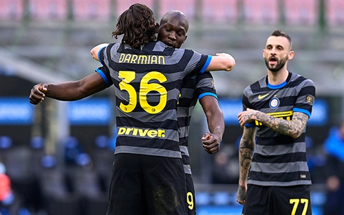 Inter tiếp đà thắng: Không cản được Lukaku