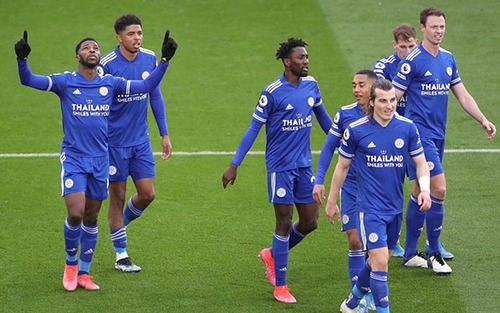 Chelsea hòa, Leicester nới rộng cách biệt