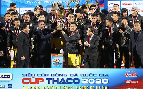 Siêu Cup quốc gia và bước chạy đà suôn sẻ
