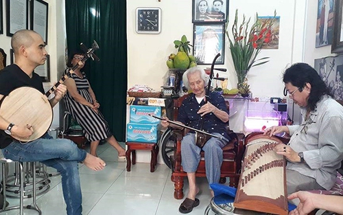 Vĩnh biệt nhạc sư Vĩnh Bảo (Kỳ 2): 'Ngón đàn Vĩnh Bảo, tiếng đời thiết tha'