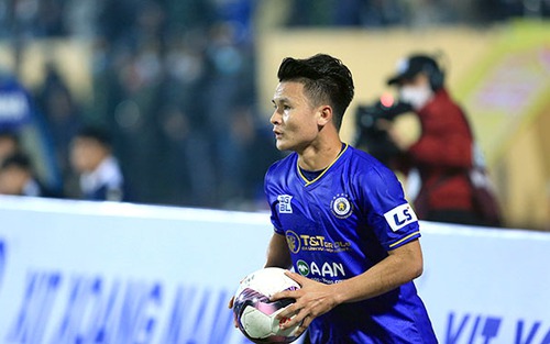'Kiatisuk, Lee Nguyễn cần thời gian tạo ra bật vọt'