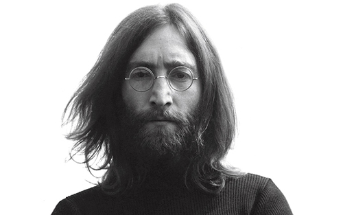 Album John Lennon ký tặng kẻ giết người được bán với giá khủng