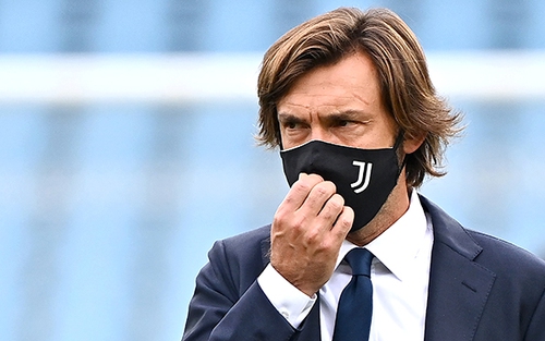 Juventus đá không kịp thở: Đáng lo đấy, Pirlo!