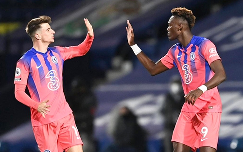 Chelsea: Điểm 10 tinh thần, điểm 0 hàng thủ
