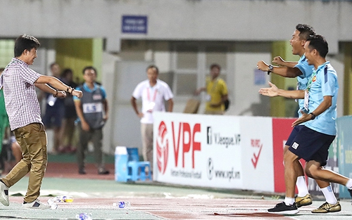 LS V-League 2020: Ai sẽ mang 'Áo xanh' sau vòng 7?