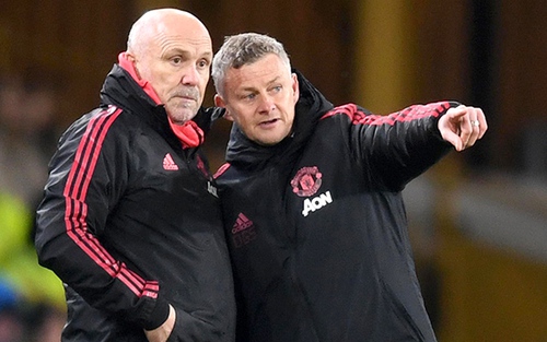 MU: Solskjaer sẽ học được gì từ những bản hợp đồng thất bại?