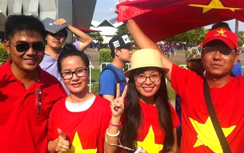 Ông Nguyễn Mạnh Hiền, nguyên Chủ tịch Hội CĐV Hải Phòng: 'Không thể nói đốt pháo sáng là thể hiện tình yêu với Hải Phòng'