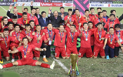 BLV Vũ Quang Huy: 'Lứa đội tuyển hiện nay là vàng ròng'