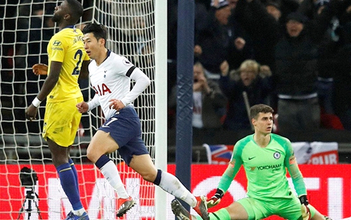 Cuộc đua vô địch Premier League: Chelsea hụt hơi, song mã Man City-Liverpool