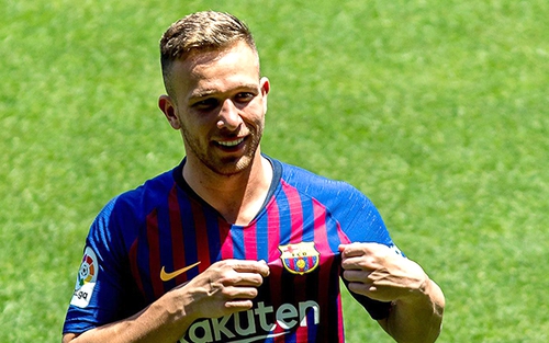 Cuối cùng người Barca đã nhìn thấy hình bóng Xavi ở Arthur Melo