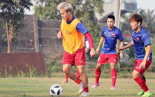 U23 Việt Nam vượt khó