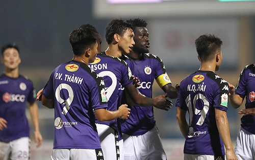 HLV Nguyễn Thành Vinh: 'Hà Nội FC quá xứng đáng vô địch'