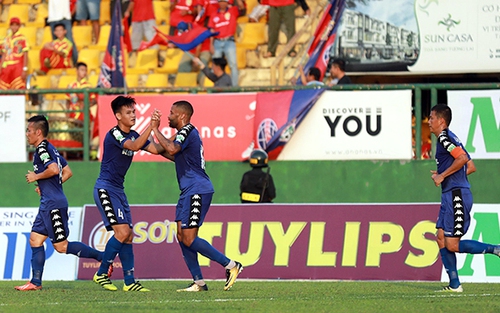 Dùng 'chiêu độc', B.Bình Dương có 7 trận bất bại