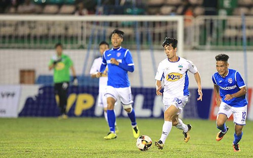 Nhiều 'ông lớn' tung cờ trắng ở vòng loại Cup quốc gia 2018
