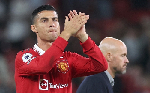Chuyển nhượng cuối mùa hè: Ronaldo rời MU, Aubameyang tới Chelsea?