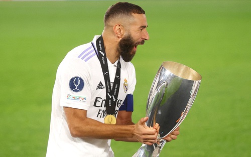 Benzema xứng đáng giành Quả bóng Vàng