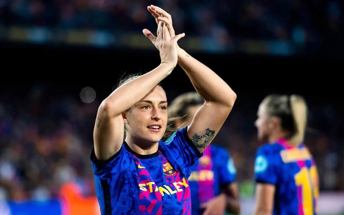 Nếu Putellas có thể đổi phận cho Barca...