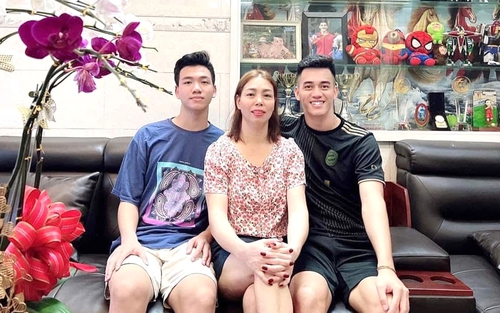 Tiến Linh và đoạn trường trở thành cầu thủ Bình Dương