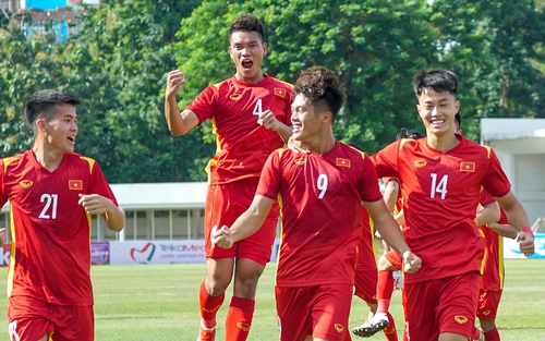 U19 Việt Nam: 'Mười bảy bẻ gãy sừng trâu…'