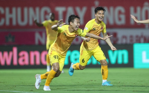 V-League 2022: Lạ lùng Hải Phòng