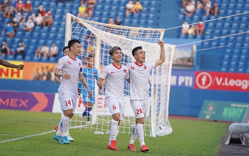 Hải Phòng thăng hoa tại V-League 2022