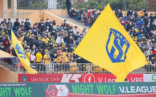 V-League cần 'tiếp lửa'