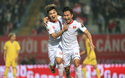 HLV Hoàng Văn Phúc: 'Sẽ là một V-League rất khó lường'