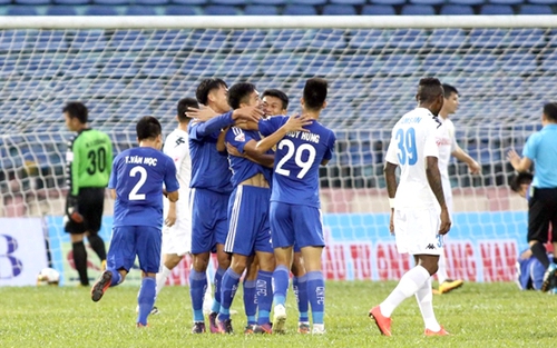 Vòng 25 V-League 2017: Mọi ngả đường đều dẫn về Hàng Đẫy